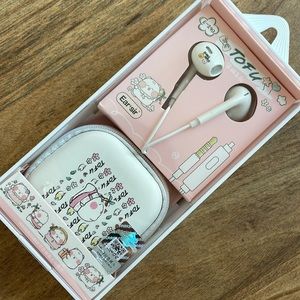 Wired Earphones Headphones with Storage Case